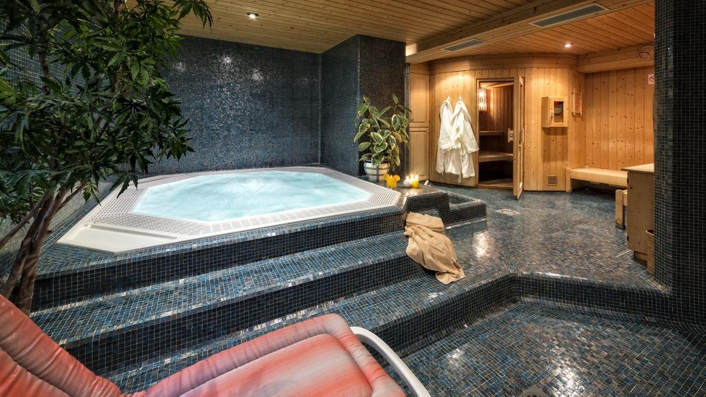 Hotel Moritz Dobbiaco Kültér fotó