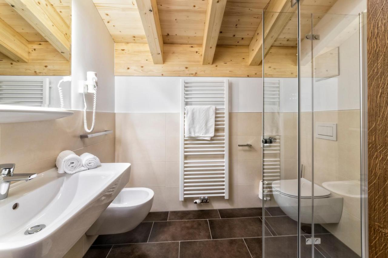 Hotel Moritz Dobbiaco Kültér fotó