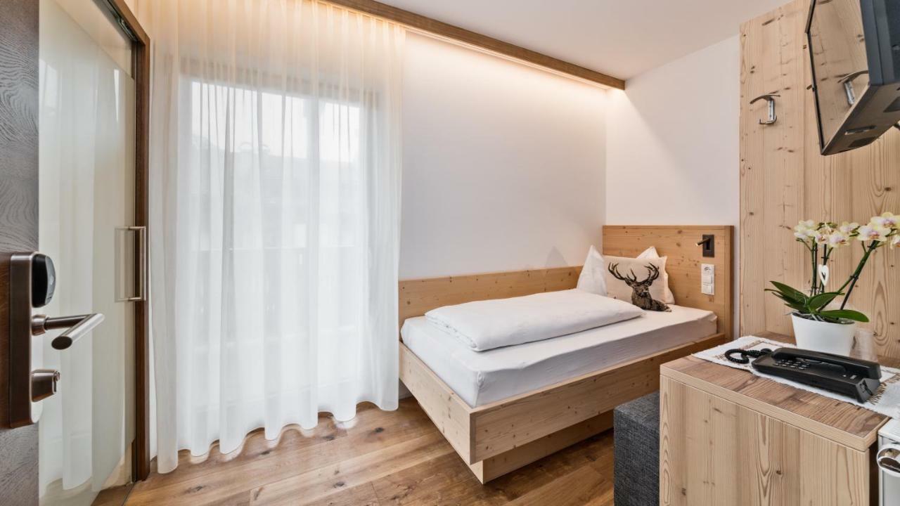 Hotel Moritz Dobbiaco Kültér fotó