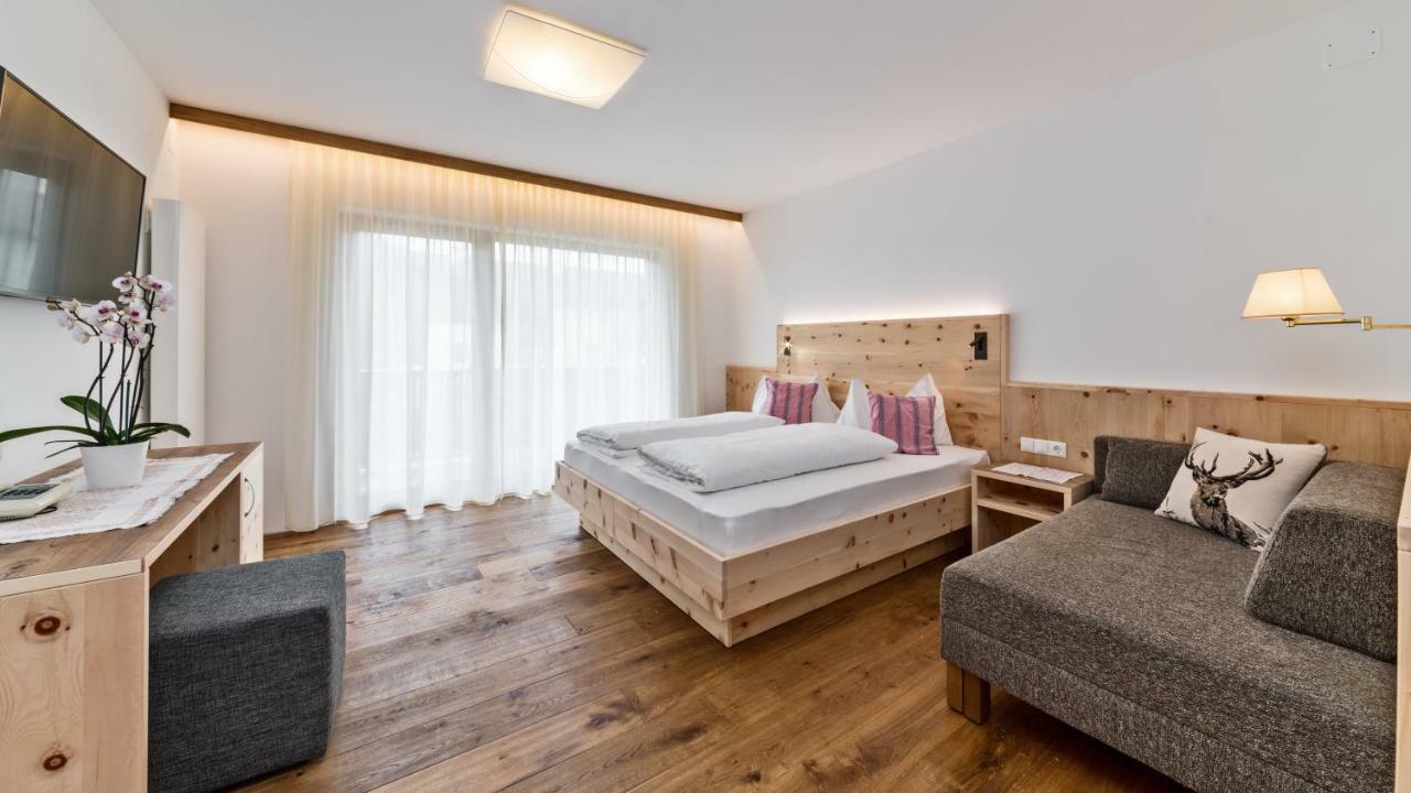 Hotel Moritz Dobbiaco Kültér fotó